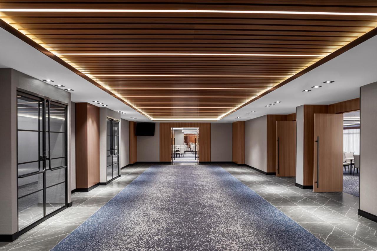 Four Points By Sheraton Flushing New York Exterior photo